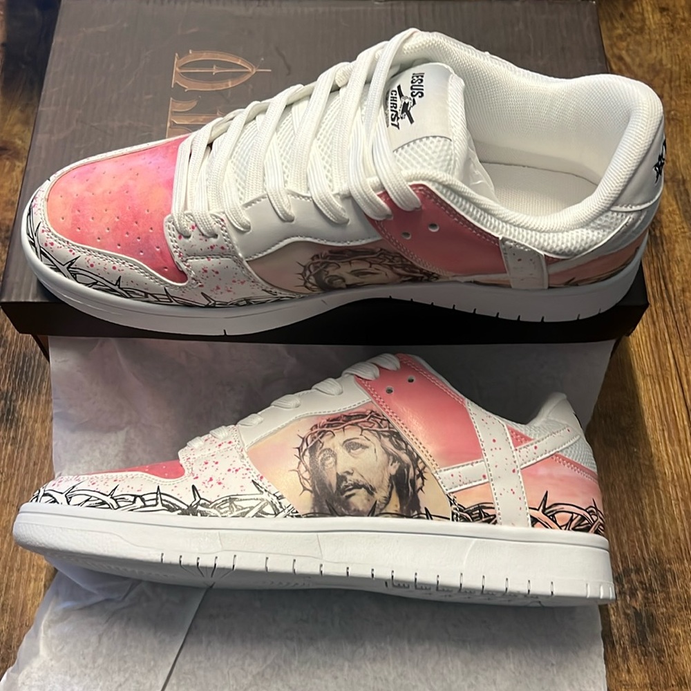 KITO RESURECTION DAY SIZE 11 brand new